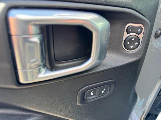 Used 2022 Jeep Wrangler Unlimited Sport w/ Sun And Sound Package AWD/4WD image 17
