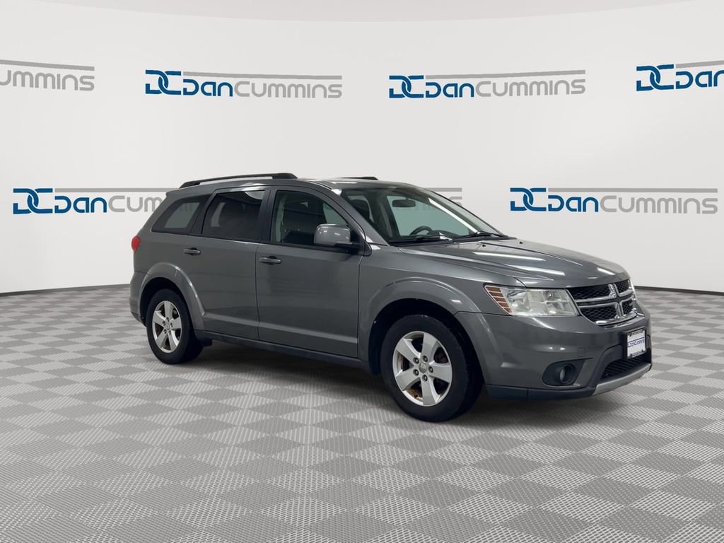 Used 2012 Dodge Journey SXT image 2