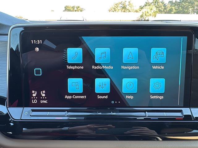 New 2026 Volkswagen Atlas Cross Sport SE image 21