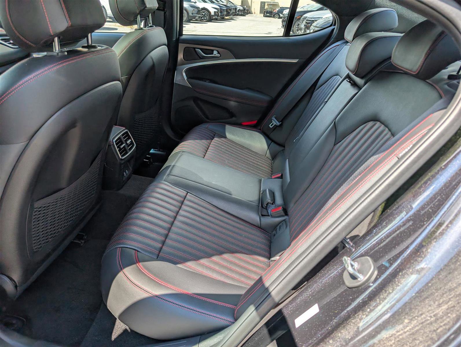 Used 2024 Genesis G70 3.3T Advanced image 15