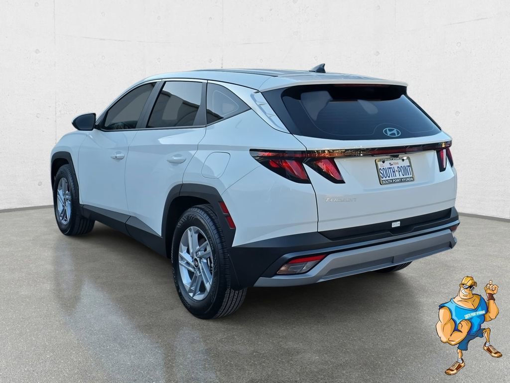 Certified 2026 Hyundai Tucson SE image 7