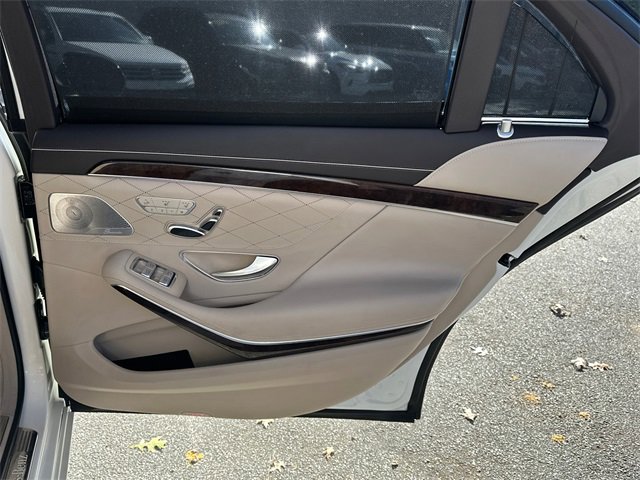 Used 2018 Mercedes-Benz S 560 4MATIC Sedan image 16