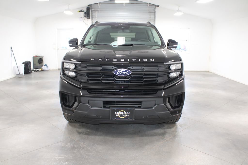 New 2025 Ford Expedition Max Active image 2