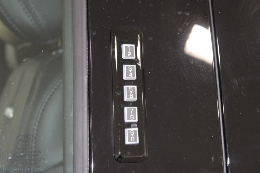 New 2026 Ford F350 Platinum image 34