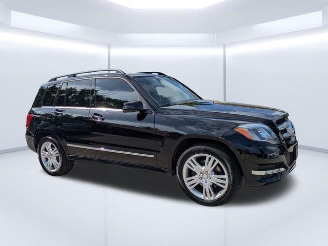 Used 2015 Mercedes-Benz GLK 350 4MATIC image 1