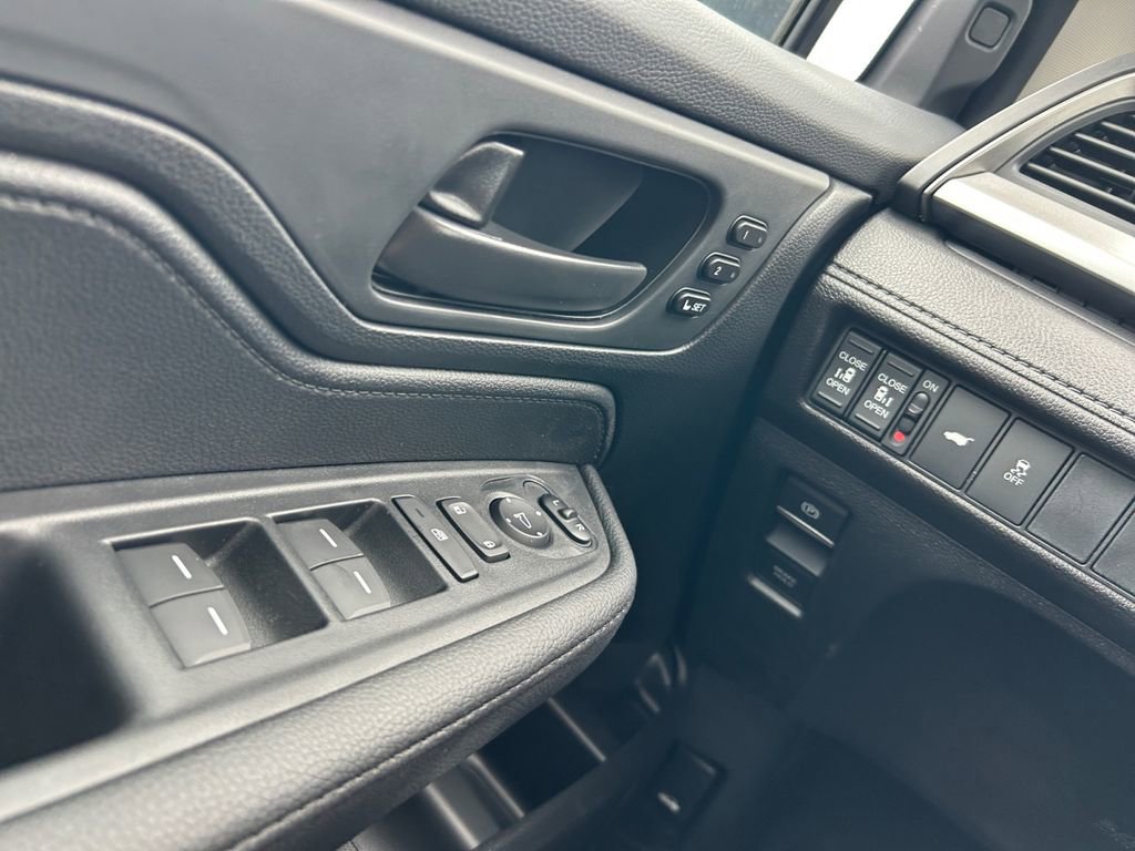 New 2026 Honda Odyssey EX-L image 24