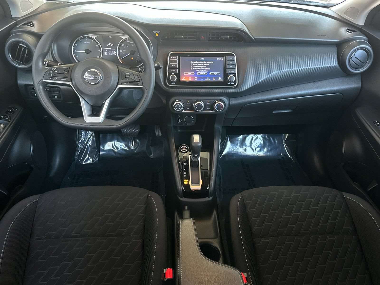 Used 2021 Nissan Kicks S FWD image 12