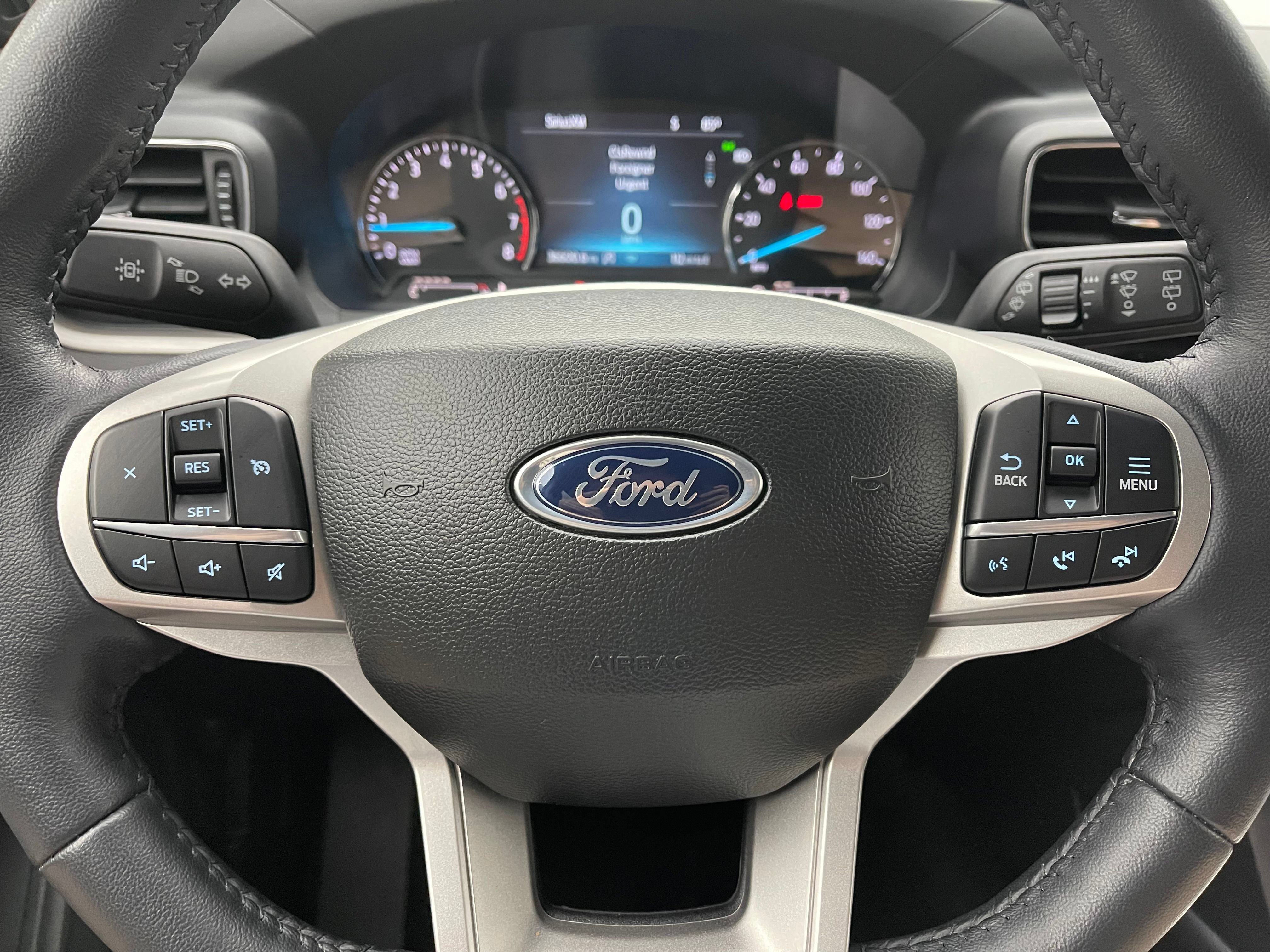 Used 2023 Ford Explorer XLT w/ Equipment Group 202A AWD/4WD image 20