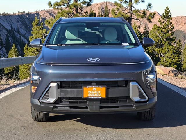 Used 2024 Hyundai Kona SEL AWD/4WD image 3
