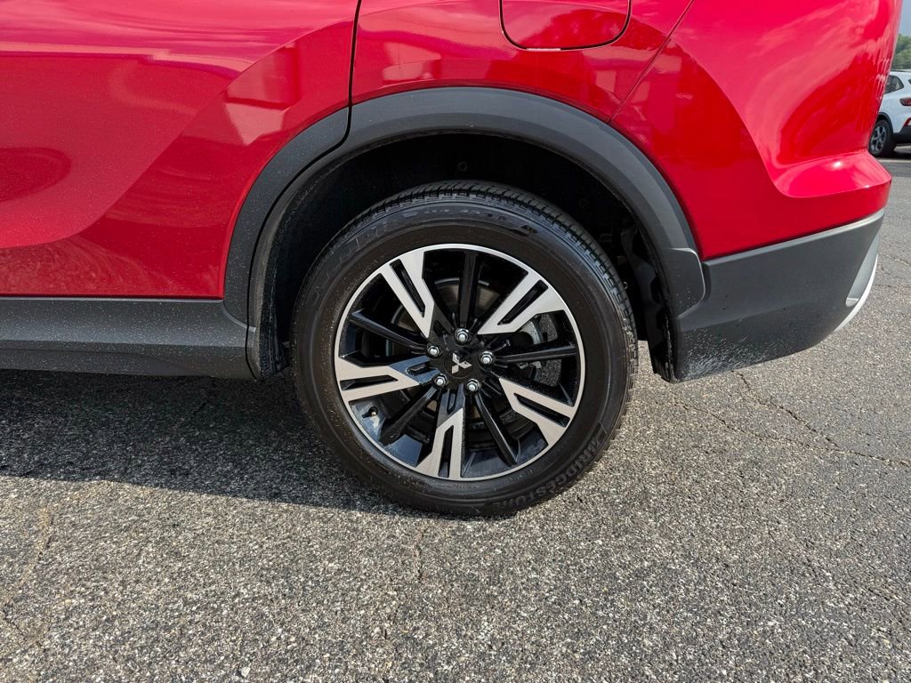 Used 2025 Mitsubishi Eclipse Cross SE AWD/4WD image 31