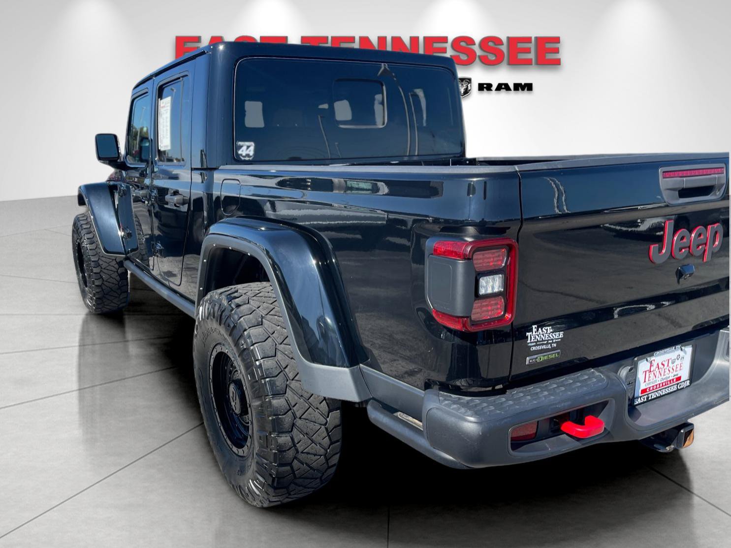 Used 2023 Jeep Gladiator Rubicon w/ LED Lighting Group AWD/4WD image 5