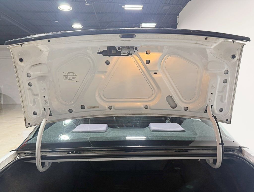 Used 1997 Oldsmobile Cutlass Supreme SL image 31