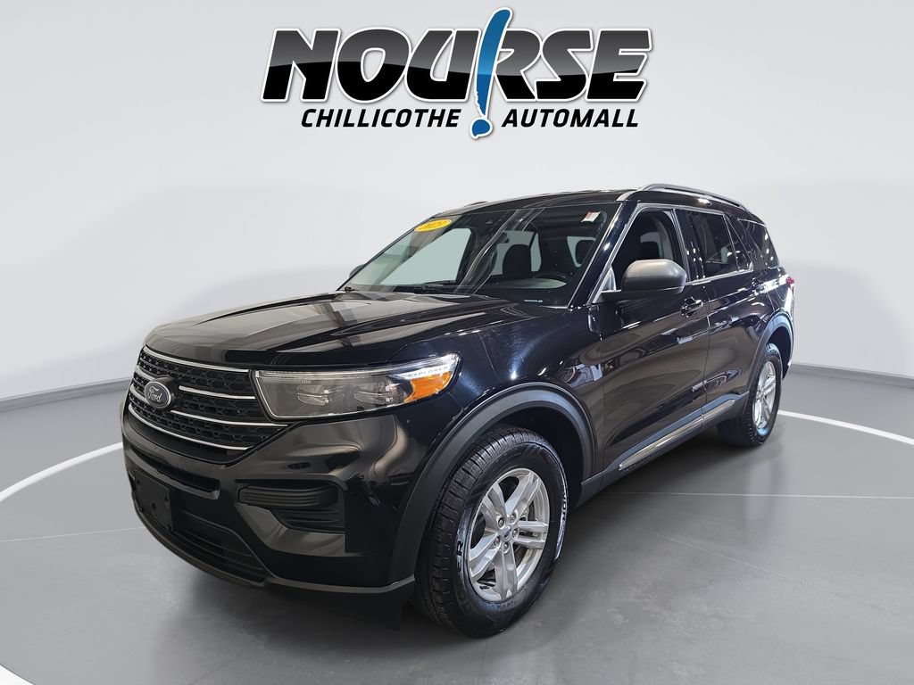 Used 2023 Ford Explorer XLT AWD/4WD image 1