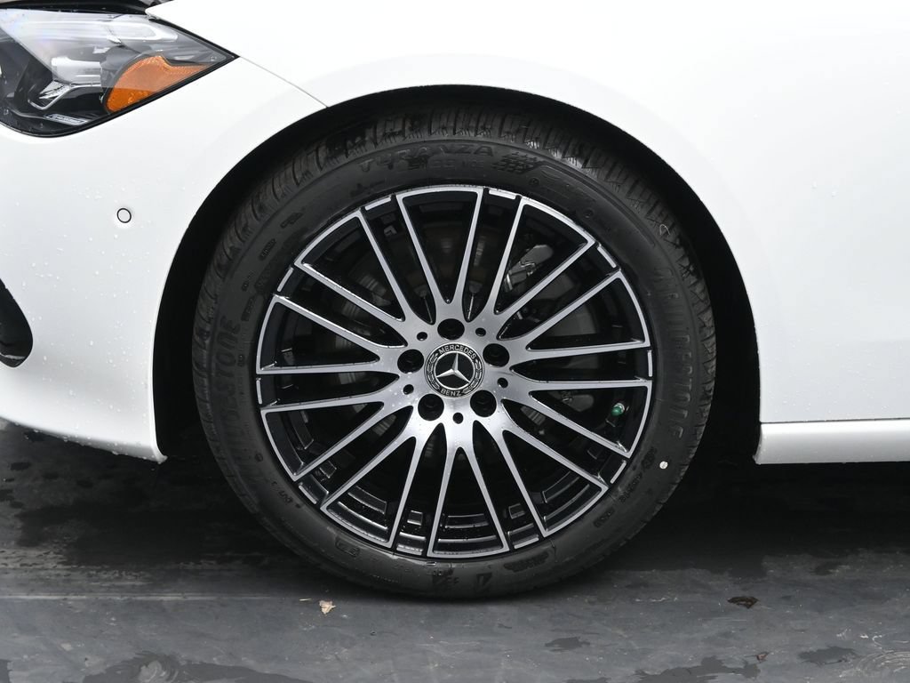 Used 2025 Mercedes-Benz C 300 4MATIC Sedan image 35