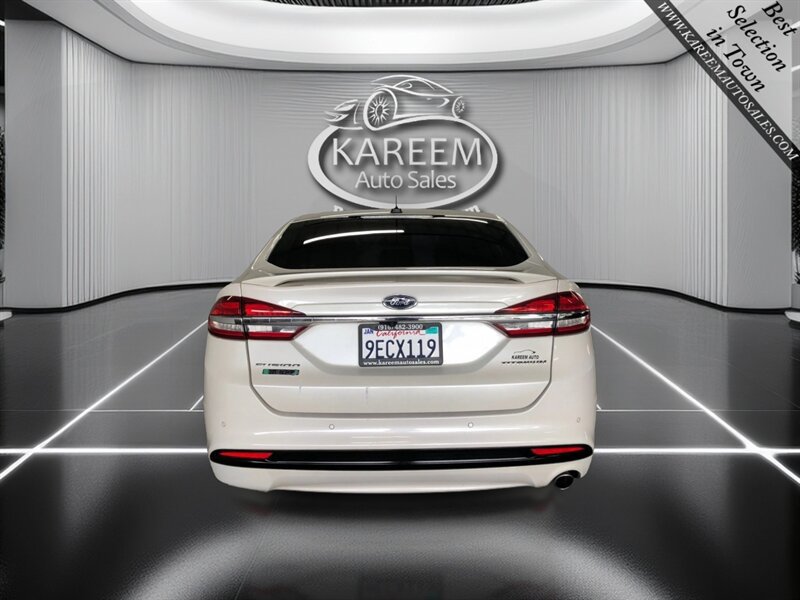 Used 2018 Ford Fusion Energi Titanium FWD image 6