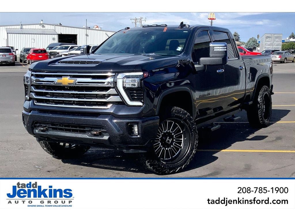 Used 2024 Chevrolet Silverado 3500 LTZ w/ LTZ Convenience Package
