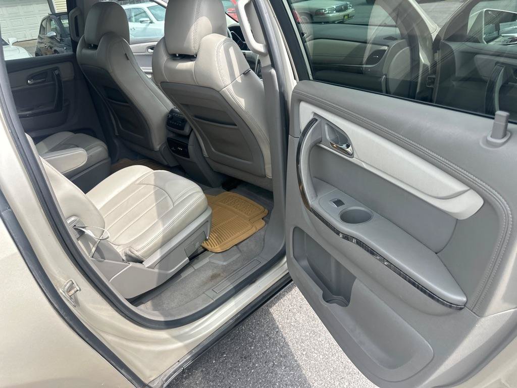 Used 2013 Chevrolet Traverse LTZ AWD/4WD image 22