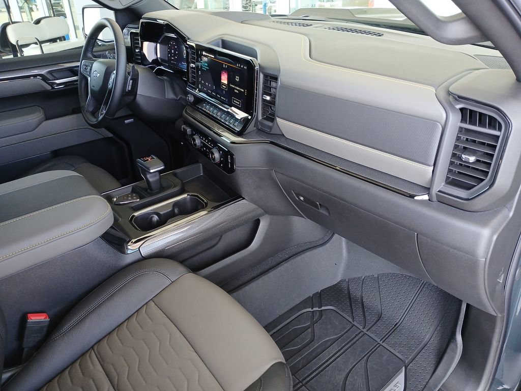 Used 2026 Chevrolet Silverado 1500 ZR2 image 30