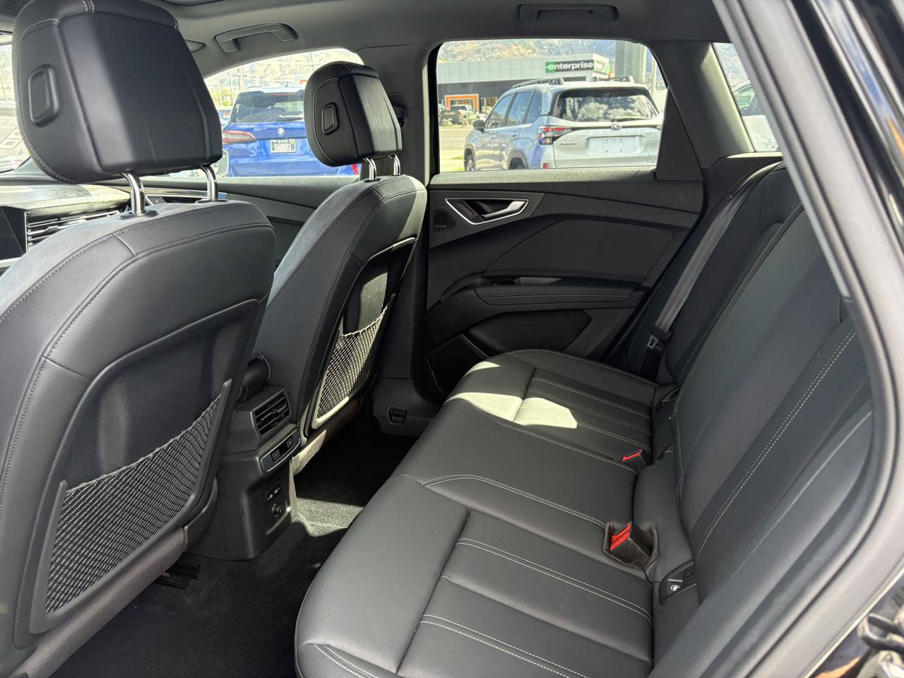 Used 2023 Audi Q4 e-tron Premium Plus w/ Premium Plus AWD/4WD image 8