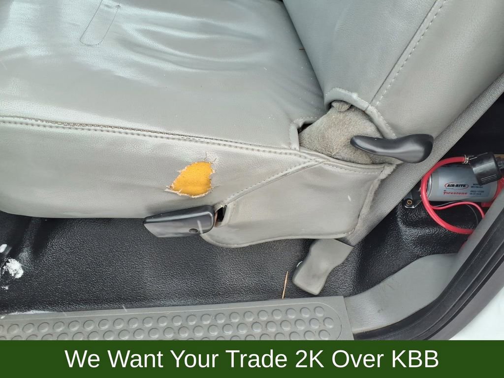 Used 2006 Ford F450 XLT image 12