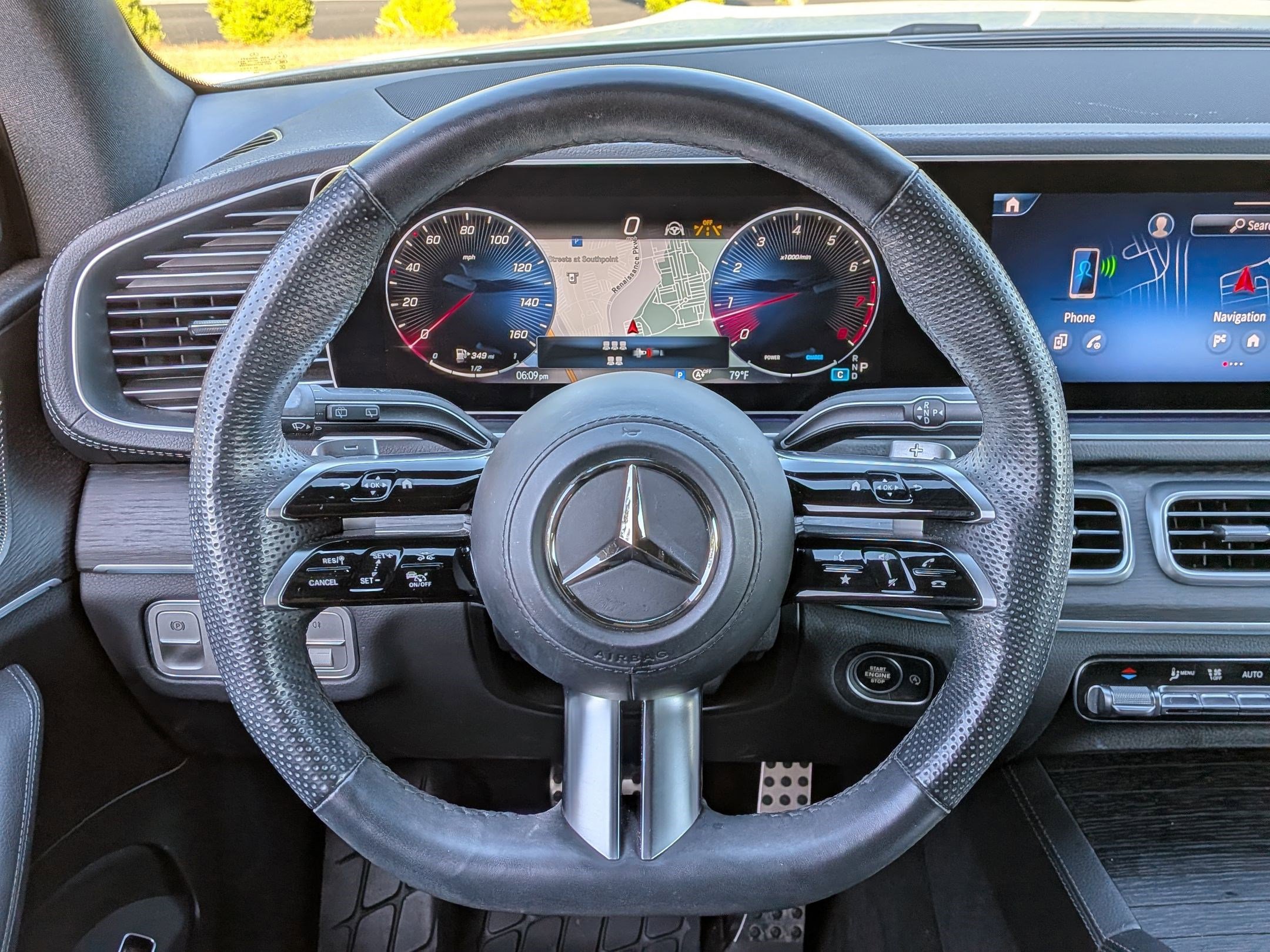 Used 2024 Mercedes-Benz GLS 450 4MATIC image 14