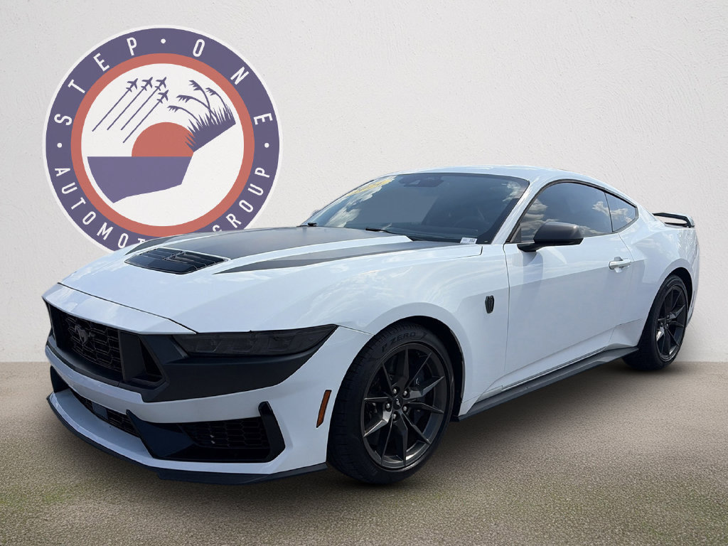 Used 2024 Ford Mustang Dark Horse RWD image 2