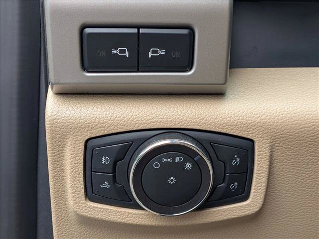 Used 2019 Ford F250 Lariat w/ Chrome Package AWD/4WD image 17
