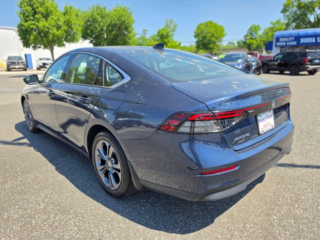 Used 2023 Honda Accord EX image 3