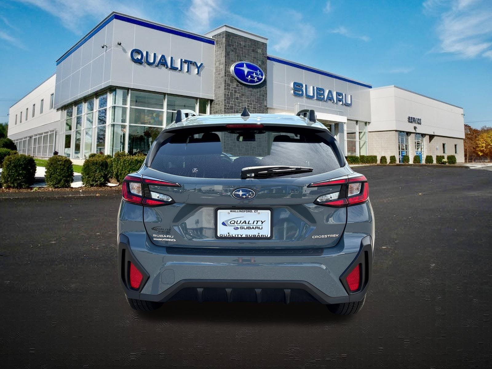Used 2024 Subaru Crosstrek 2.0i Premium AWD/4WD image 3