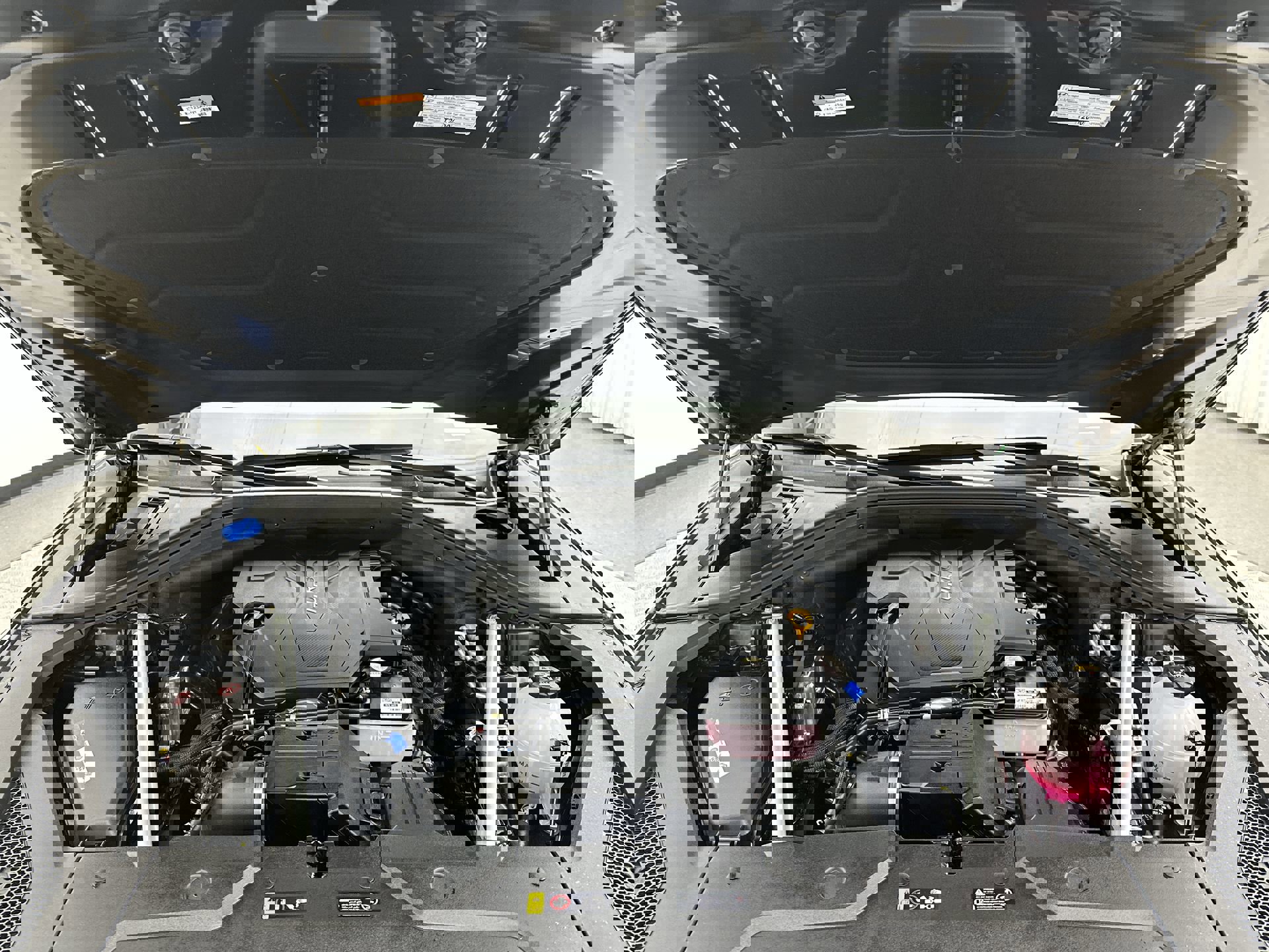 Certified 2026 Genesis GV70 2.5T image 25