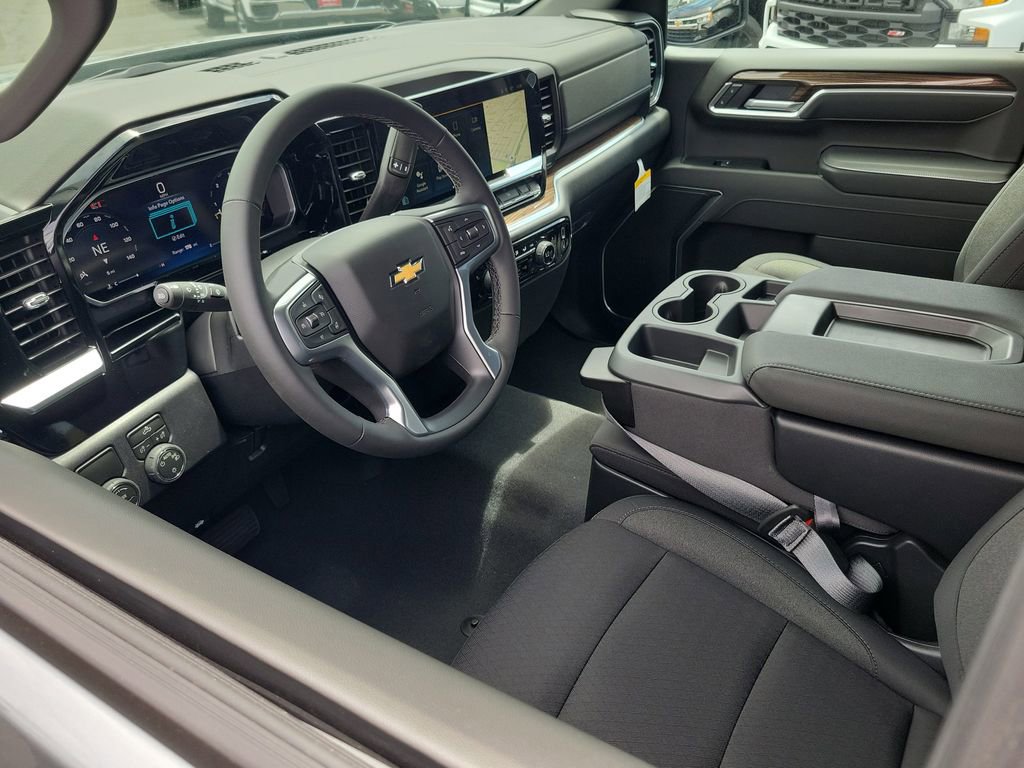 New 2026 Chevrolet Silverado 1500 LT RWD image 3