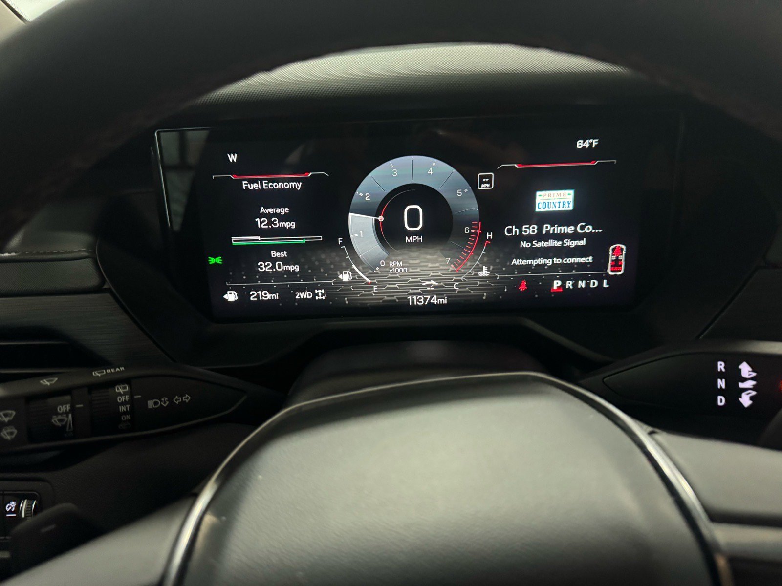 Used 2024 GMC Acadia AT4 w/ Luxury Package image 24