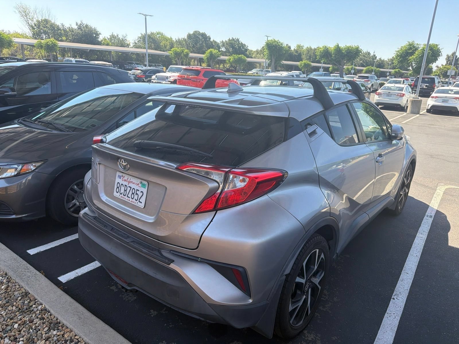 Certified 2018 Toyota C-HR XLE FWD image 8