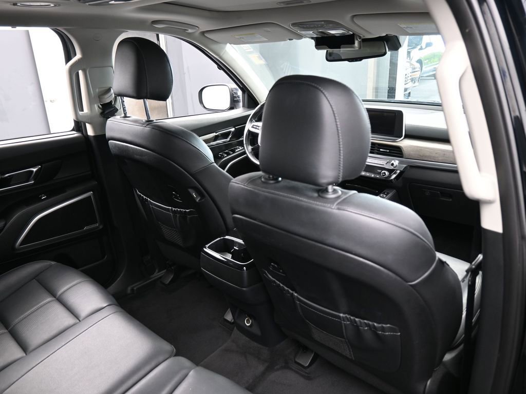 Used 2021 Kia Telluride EX image 51