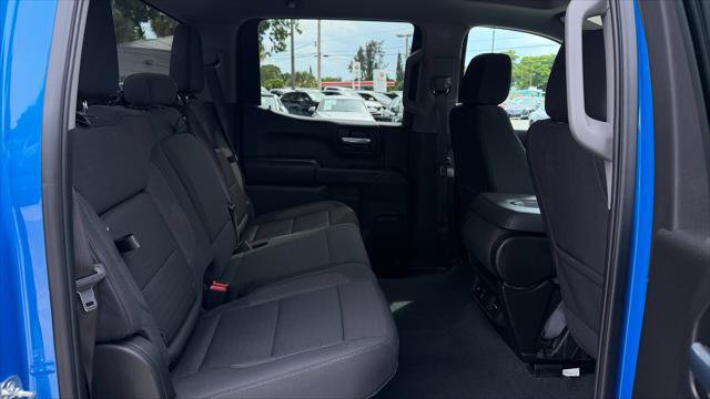 Used 2025 Chevrolet Silverado 1500 Custom w/ Turbomax Blackout Package RWD image 19