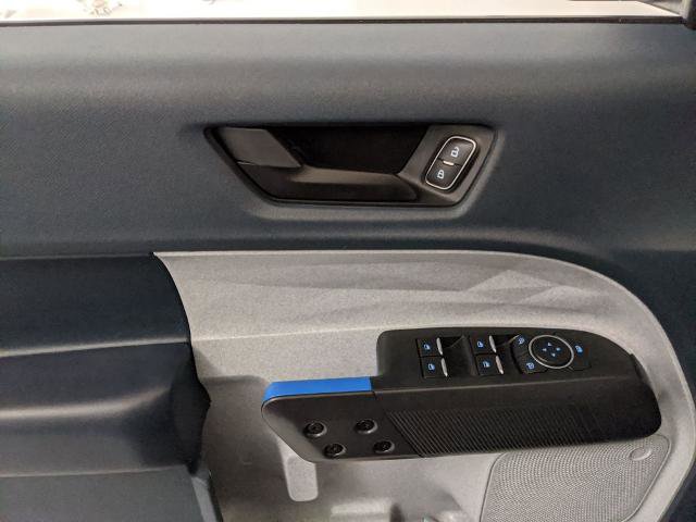 Certified 2025 Ford Maverick XLT w/ Equipment Group 302A AWD/4WD image 17