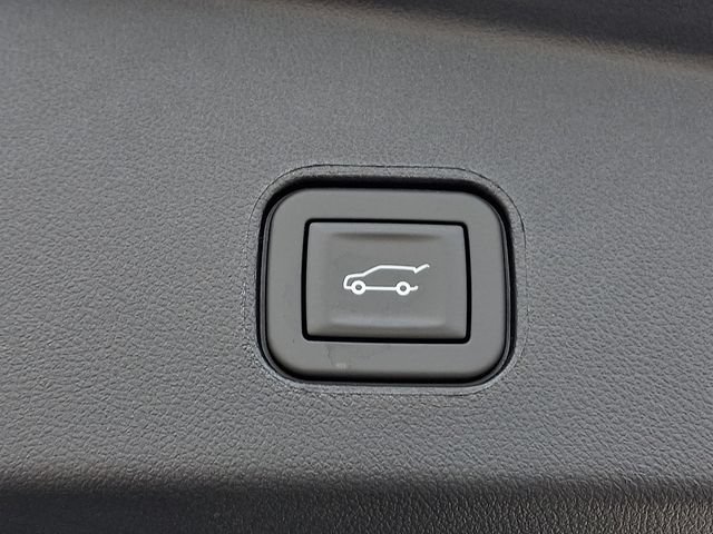 Certified 2026 Cadillac Lyriq Sport AWD/4WD image 28