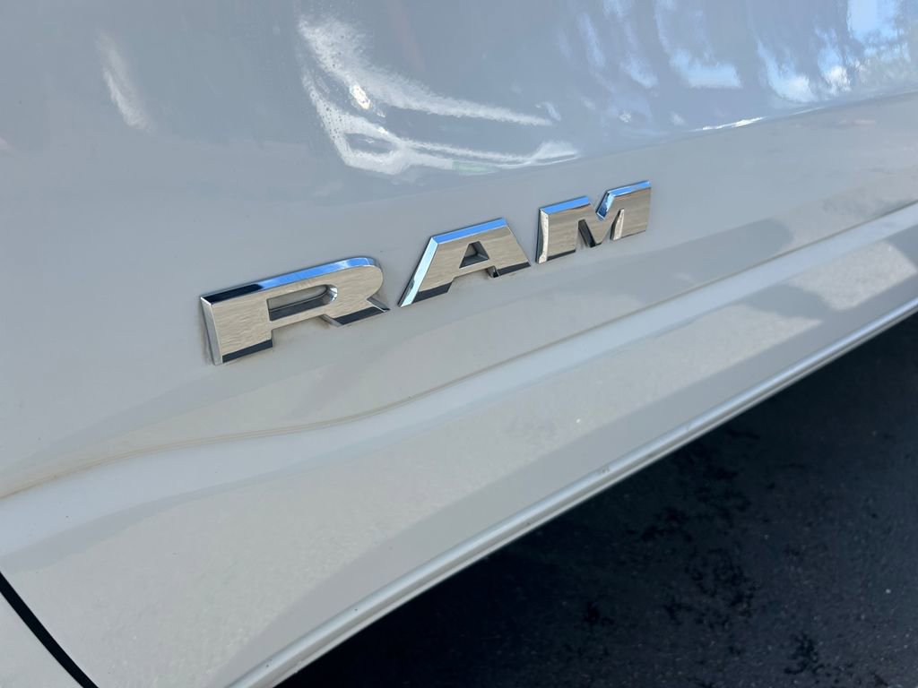 Used 2022 RAM 1500 Big Horn AWD/4WD image 33