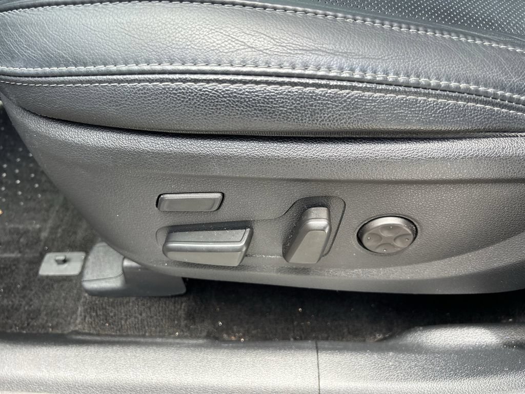 Used 2019 Hyundai Santa Fe FWD image 26
