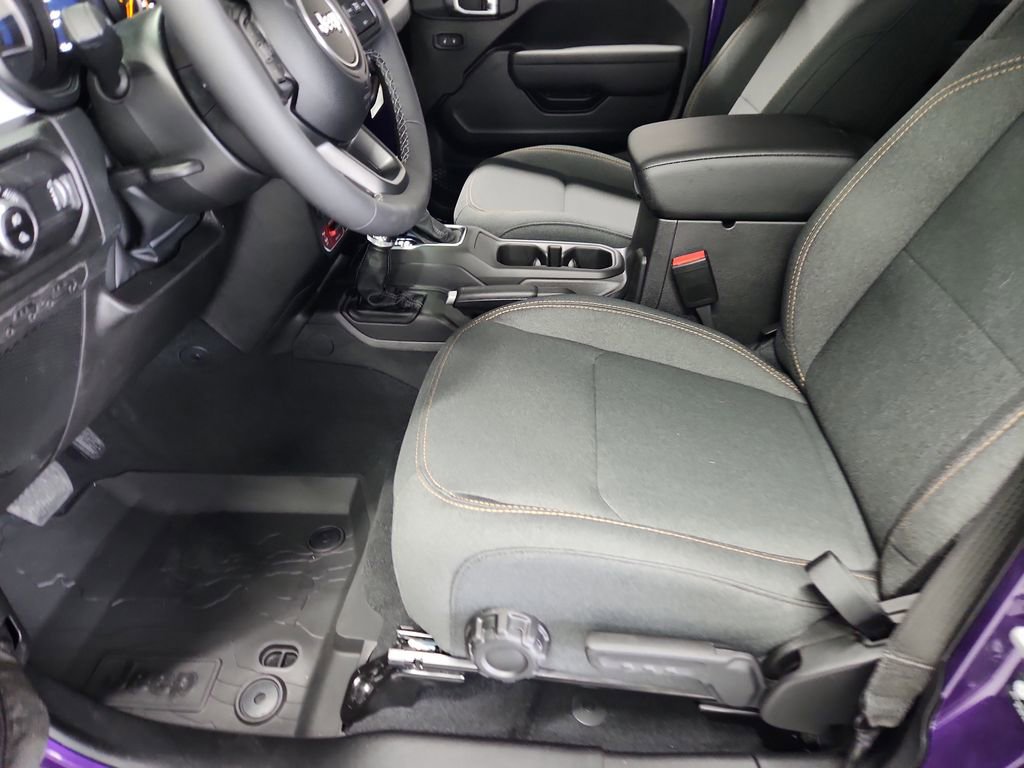 New 2026 Jeep Gladiator Willys AWD/4WD image 7