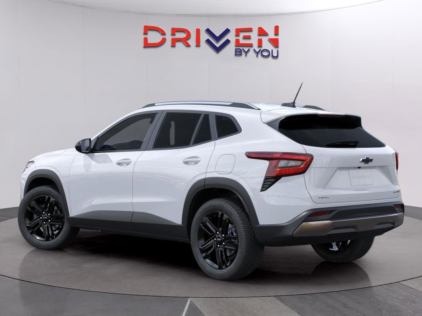 New 2026 Chevrolet Trax ACTIV w/ Driver Confidence Package image 2