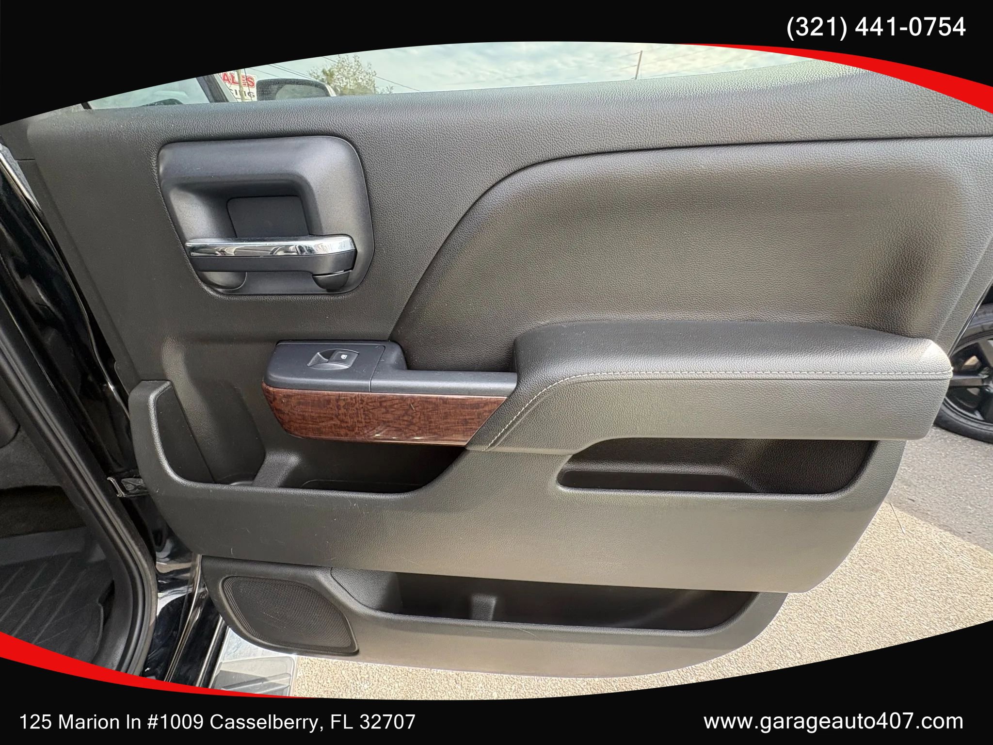 Used 2015 GMC Sierra 1500 SLT w/ SLT Crew Cab Value Package image 24