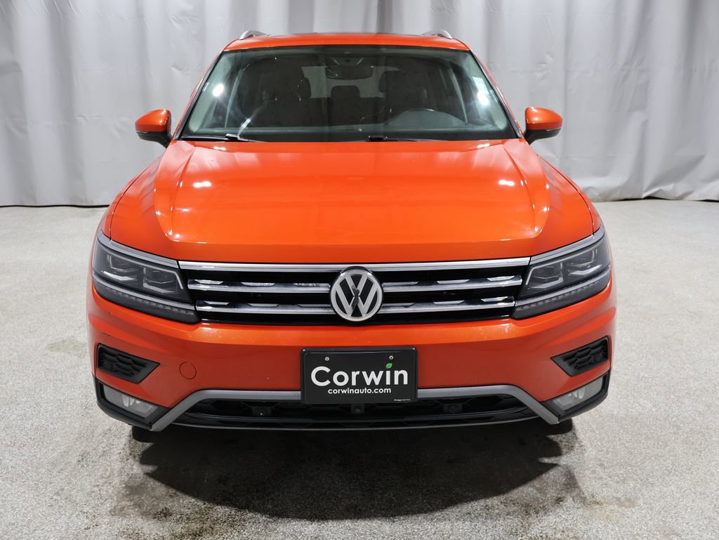 Used 2018 Volkswagen Tiguan SEL Premium w/ 3rd Row Seat Package image 9