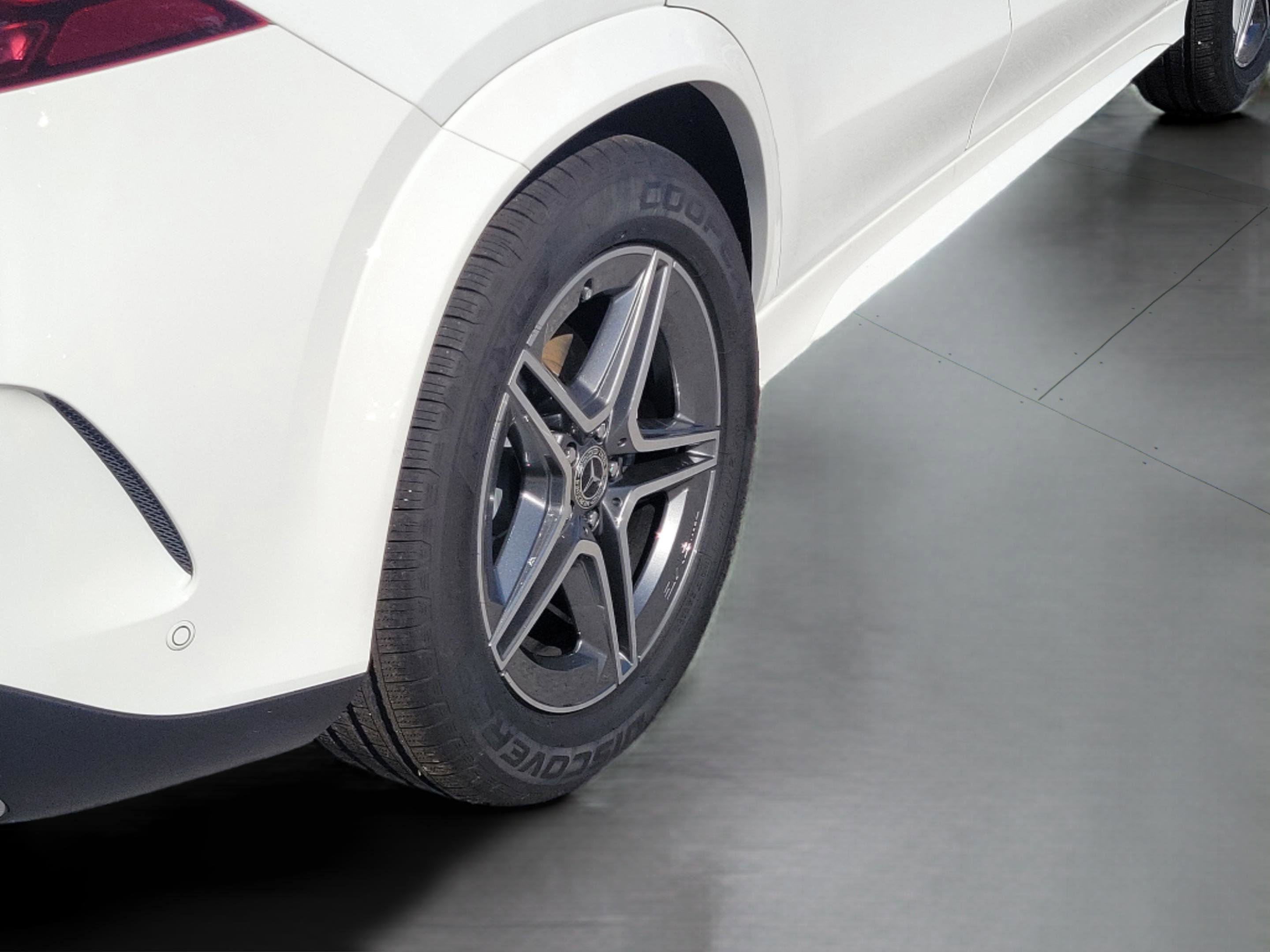 Certified 2026 Mercedes-Benz GLE 580 4MATIC image 6