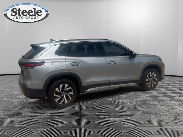 New 2026 Volkswagen Tiguan S FWD image 5
