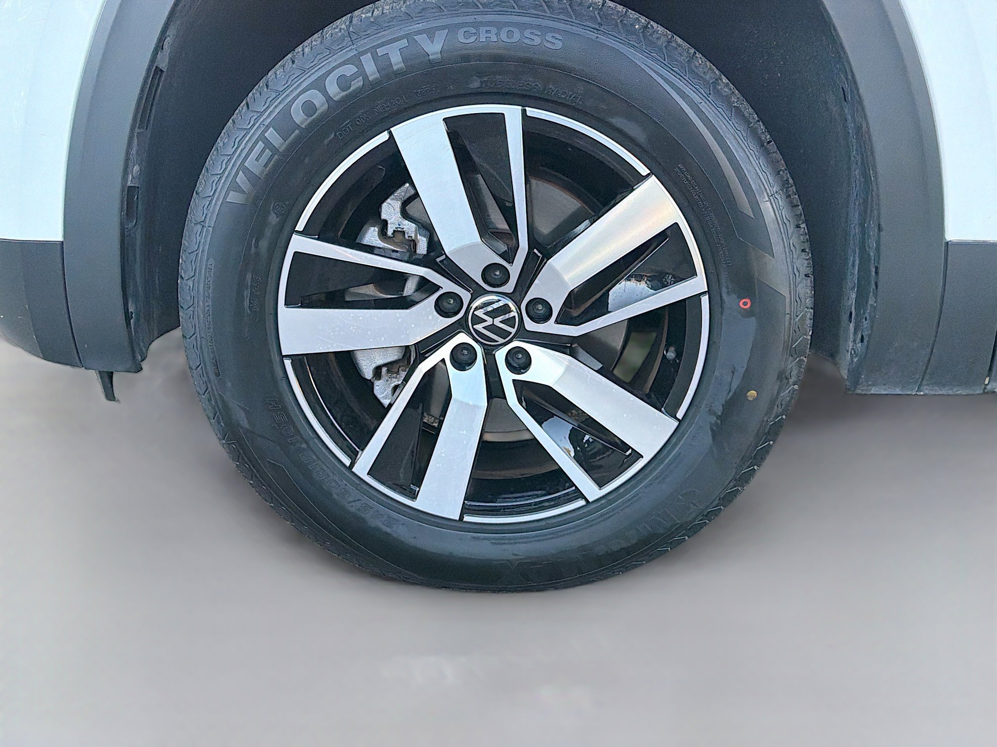 Used 2023 Volkswagen Atlas SE image 41