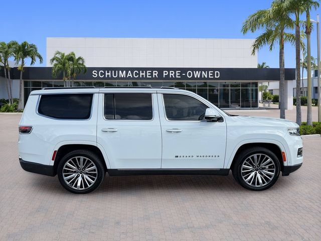 Used 2022 Jeep Grand Wagoneer Series III AWD/4WD image 8