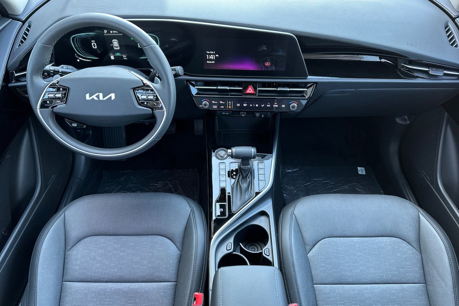 New 2026 Kia Niro SX image 13