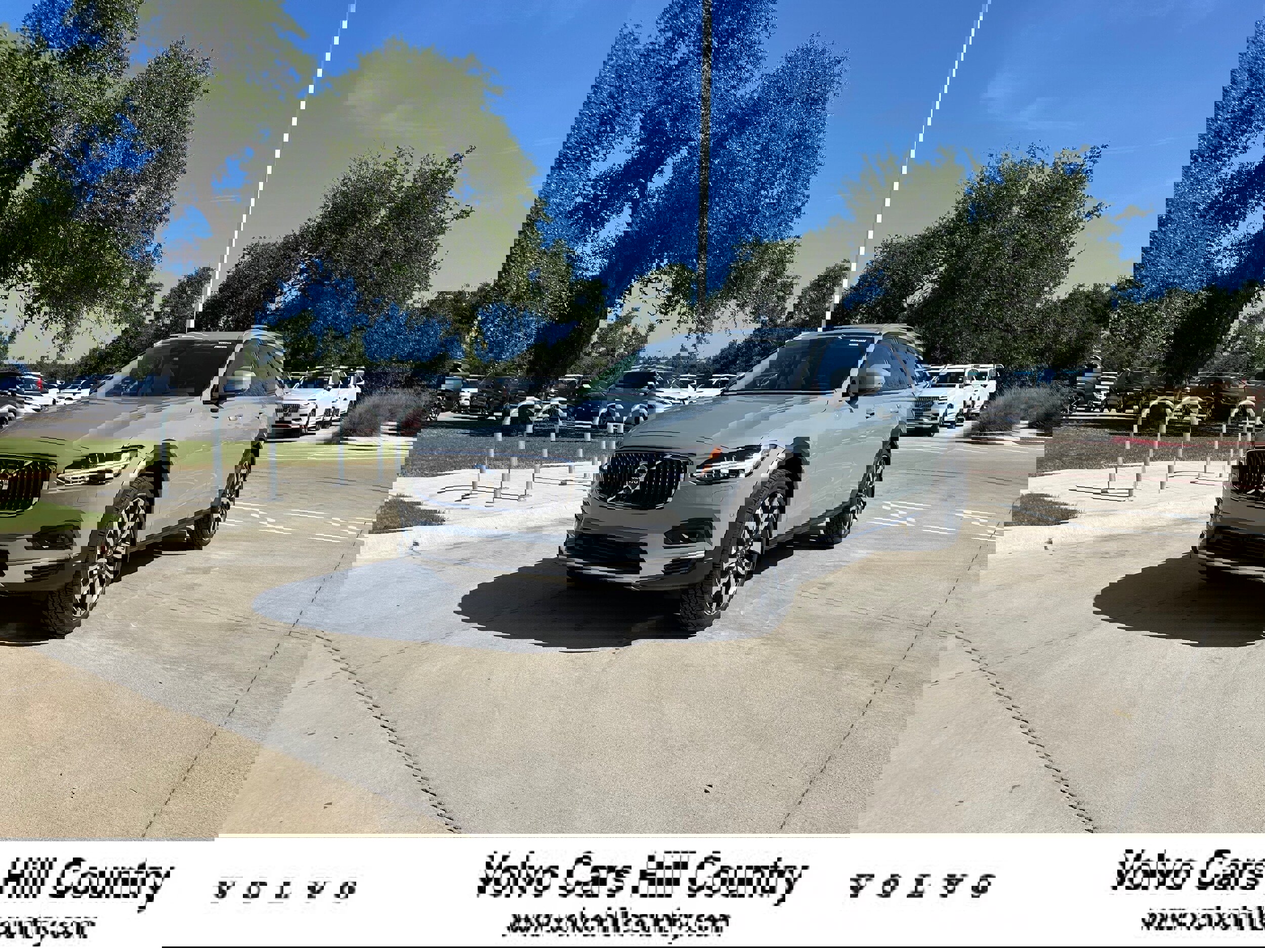 New 2026 Volvo V90 B6 Cross Country Ultra w/ Protection Package Premier