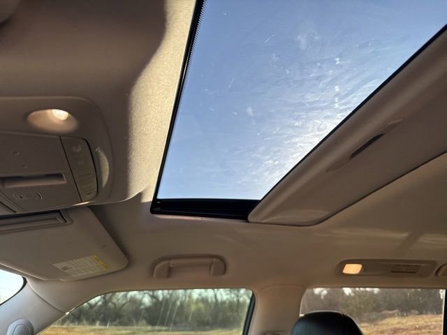 Used 2021 Nissan Armada SL image 11